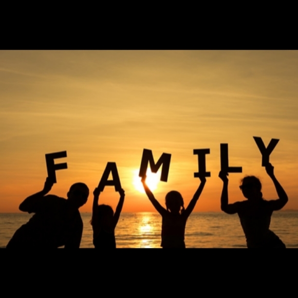 Meet your Posher, Adrian - Picture 1 of 1